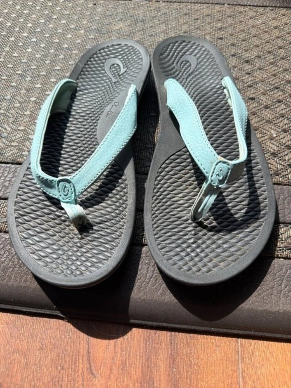 OluKai Ohana Womens Sea Glass Black Water Friendly Sandals US 8 EU38 Flip Flop